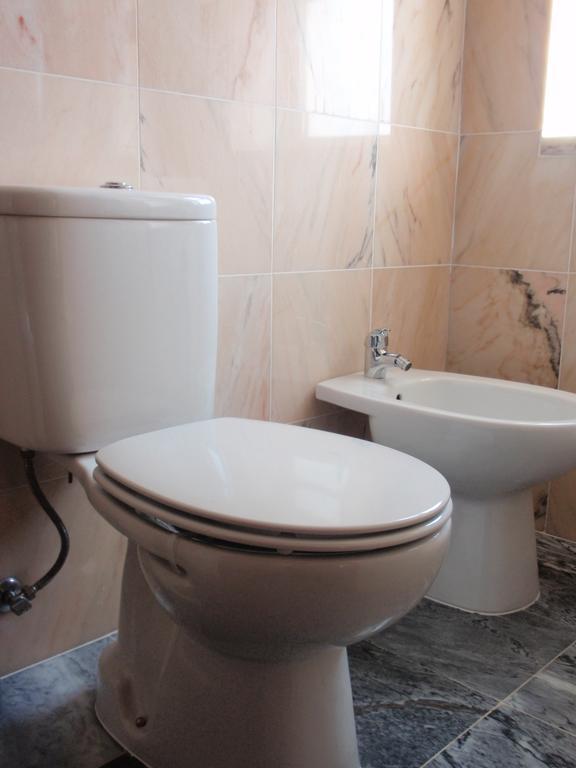 "O Viajante" Low Cost Hotel Estremoz Quarto foto
